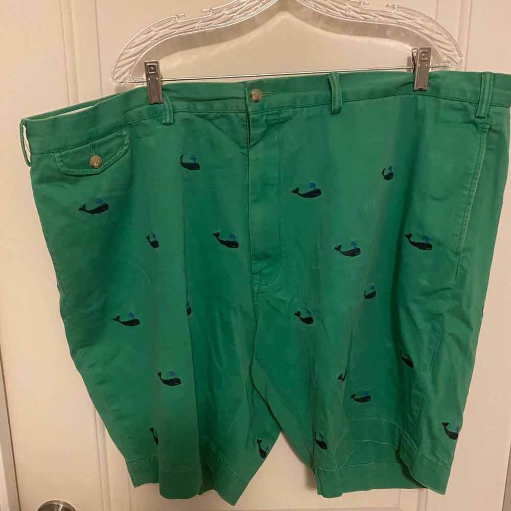 Men’s polo shorts